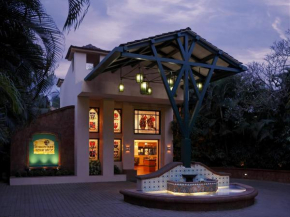 Отель Lemon Tree Amarante Beach Resort, Goa  Кандолим
